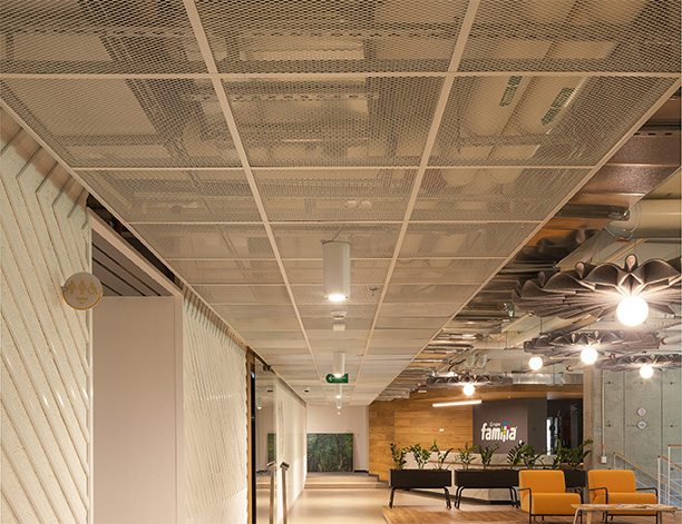 Tile_Lay-On_MetalScreen.jpg