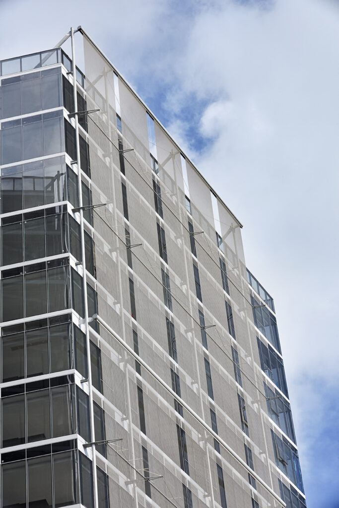 Edificio elemento • Hunter Douglas Architectural