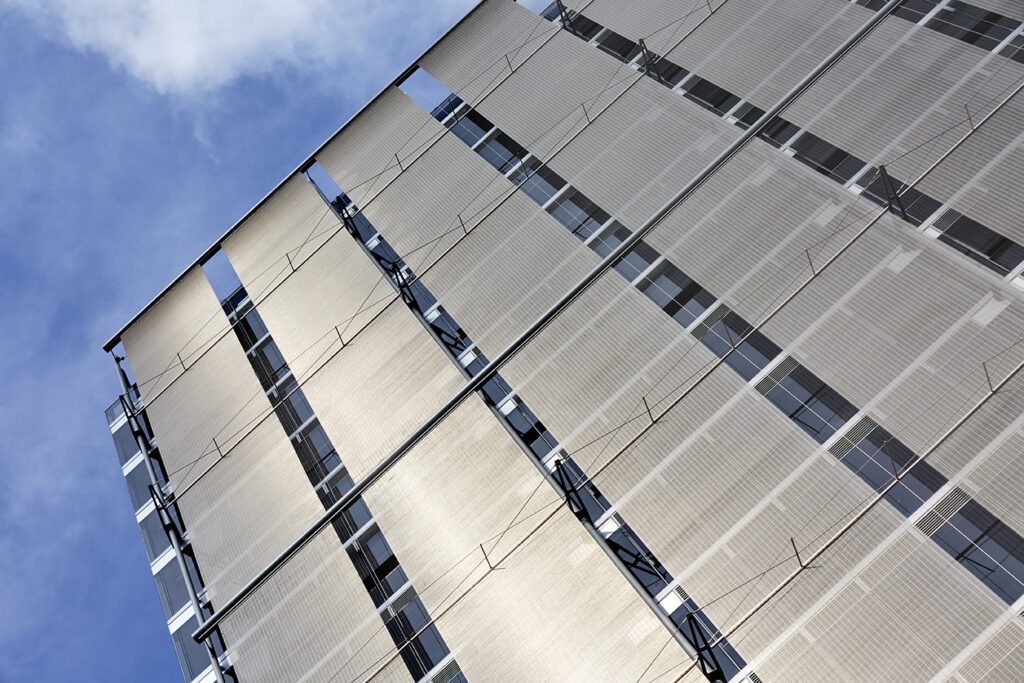 Edificio elemento • Hunter Douglas Architectural