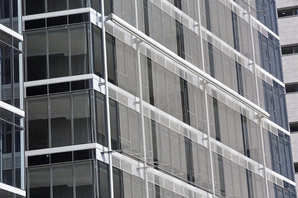 Edificio elemento • Hunter Douglas Architectural