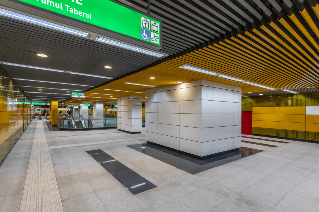 Bucharest Metro M5 03