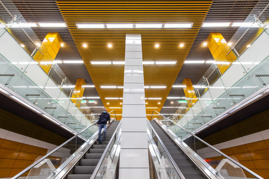Bucharest Metro M5 04