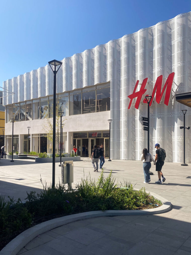 HD H&M Altas 4